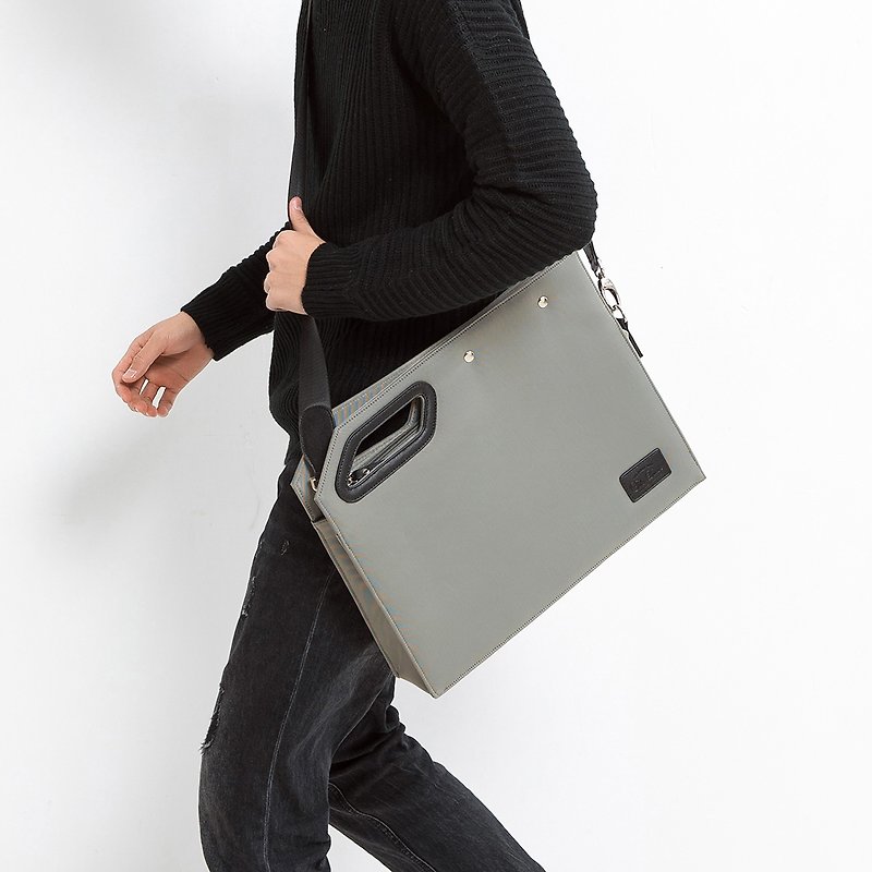 Handbag Briefcase Folder Computer Bag Crossbody Waterproof Mayores - Light Gray - กระเป๋าเอกสาร - วัสดุกันนำ้ สีเทา