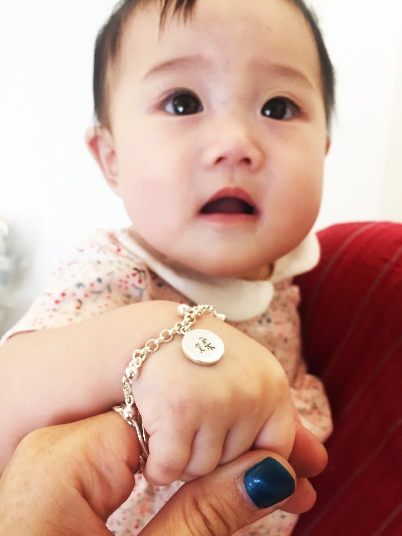 zo.craft baby customized name bracelet round brand round beads/925 sterling silver - สร้อยข้อมือ - เงินแท้ สีเทา