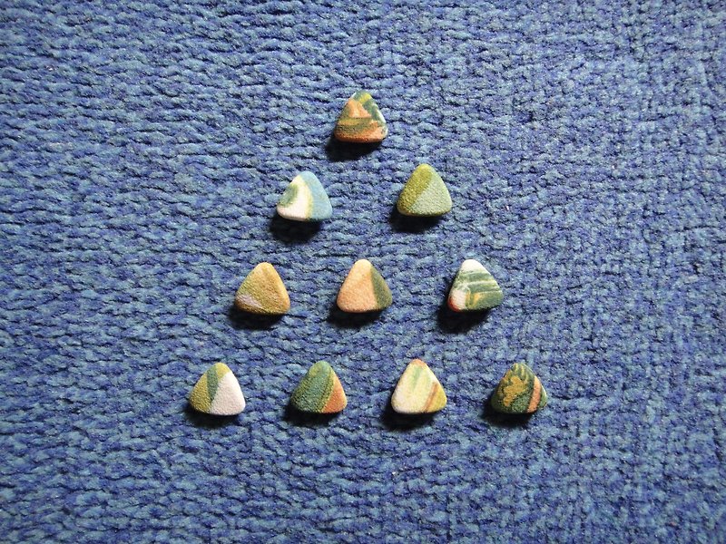 ▣ single sale only. Summer (C) of the forest _ cloth triangle button earrings T22BT / UY87 - ต่างหู - วัสดุอื่นๆ 