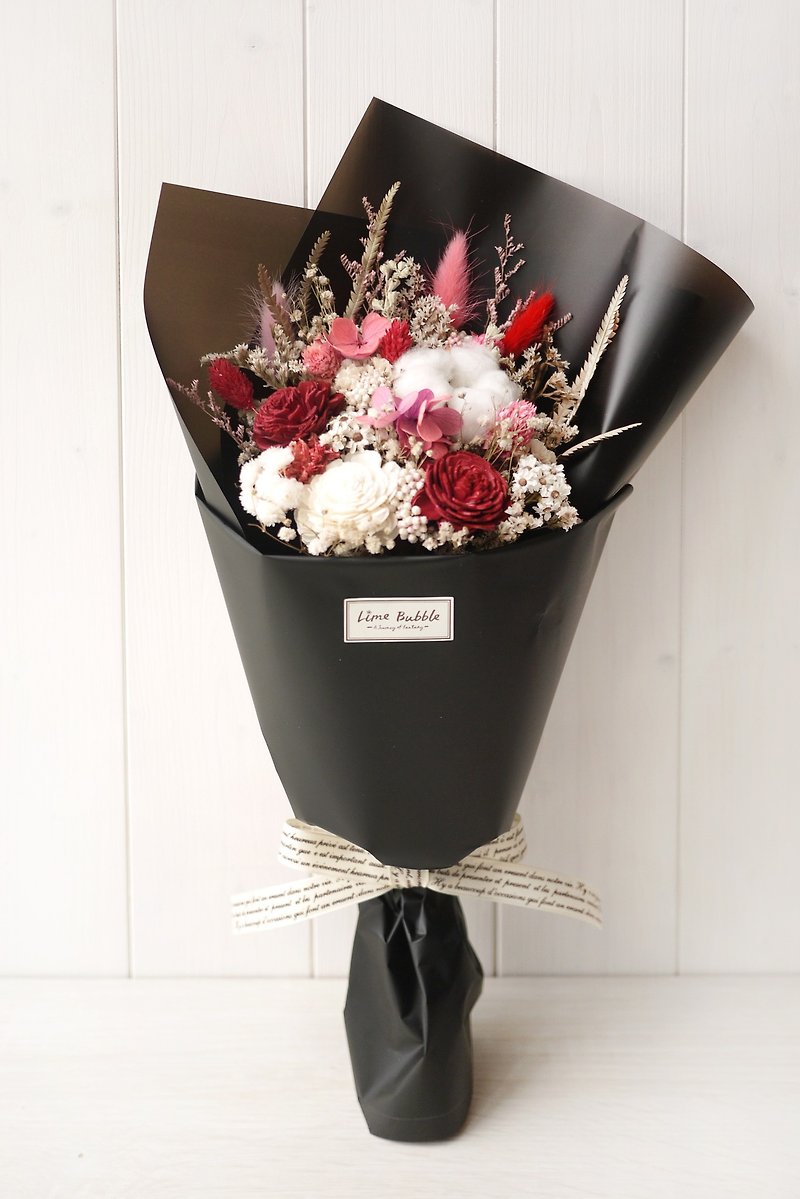 Affectionate Red Bouquet (Valentine's Graduation Bouquet) - Plants - Plants & Flowers Red