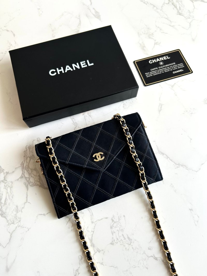絕版中古包 Chanel 黑色絲絹水鑽斜背包 單肩包 錢包 側背包 中古 - 側背包/斜孭袋 - 其他材質 黑色