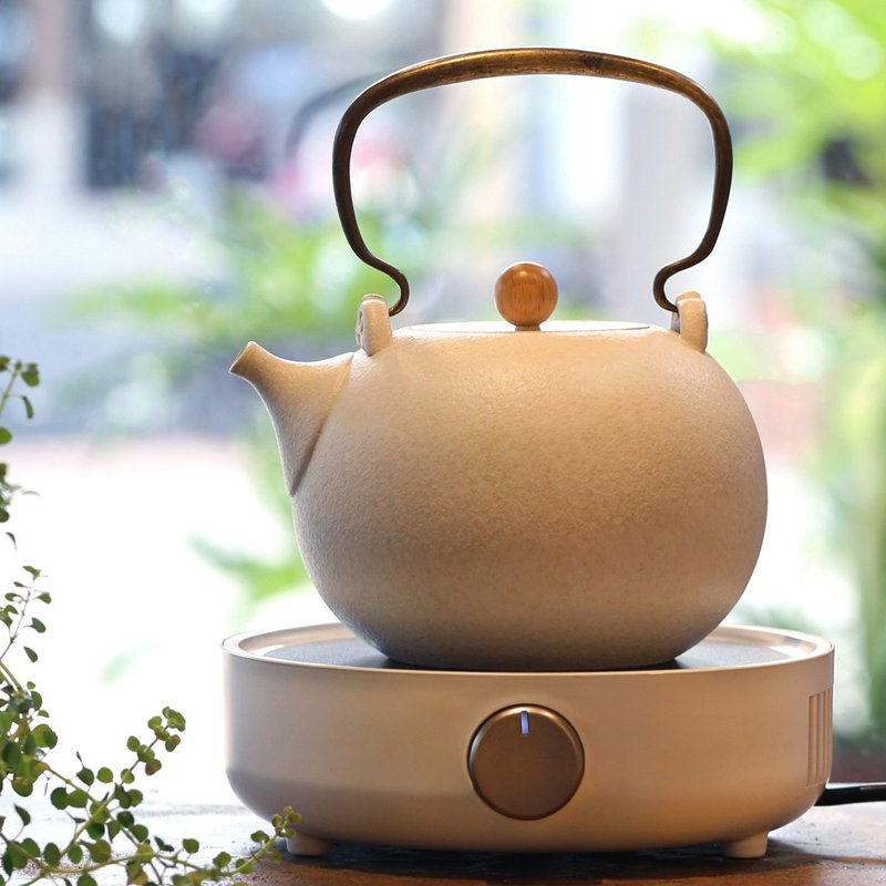 Yuequan Kettle - Crescent Moon White (1200ml) - Teapots & Teacups - Pottery White