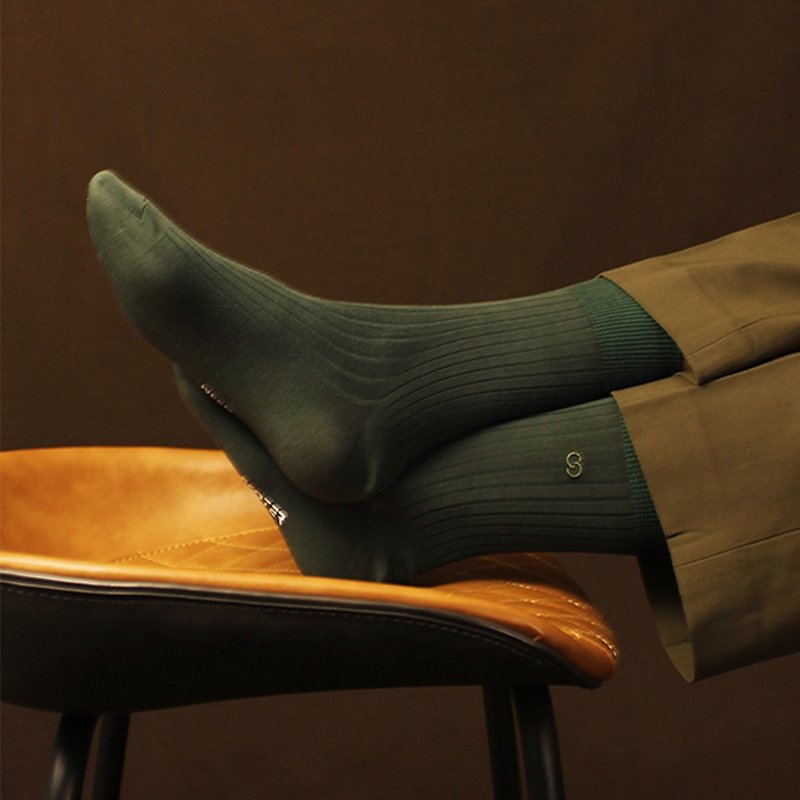 【FOOTER】Solid Color Double Needle Embroidery Gentlemen's Socks (Men-Q53L/XL) - Socks - Cotton & Hemp Multicolor