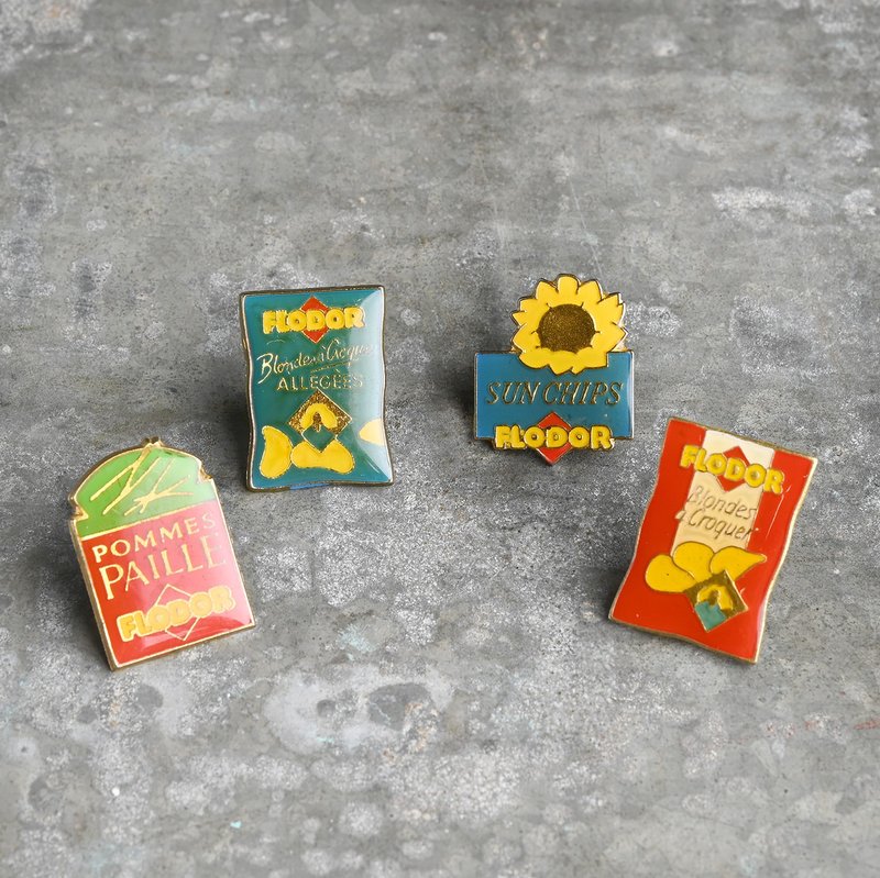 Vintage Pins 復古別針 / Vintage 古著 - 徽章/別針 - 其他金屬 多色