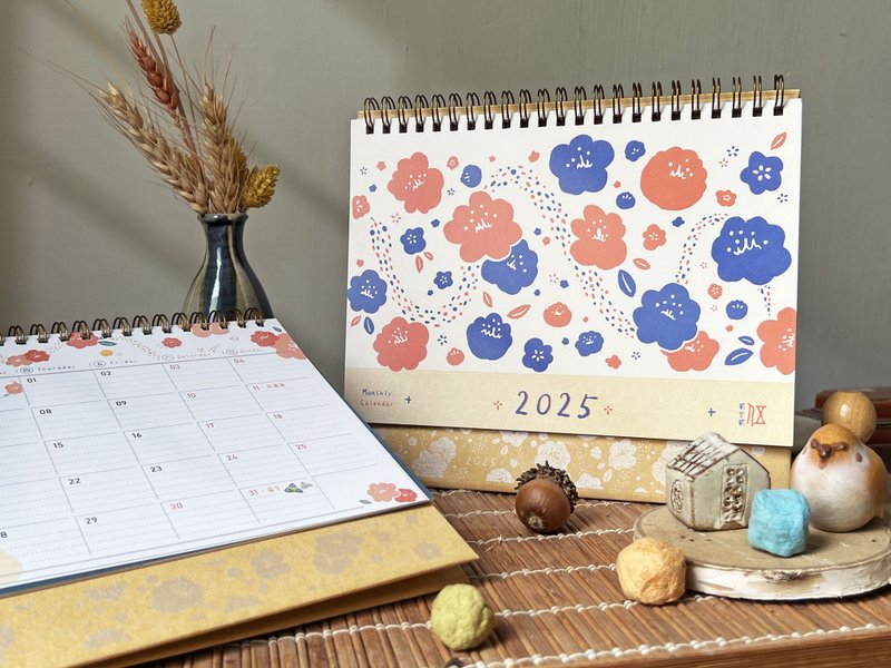 2025 Yisi‧ Year of the Snake Hand-painted Illustration Desk Calendar Square Notes To Do List Double-sided listing - Calendars - Paper 