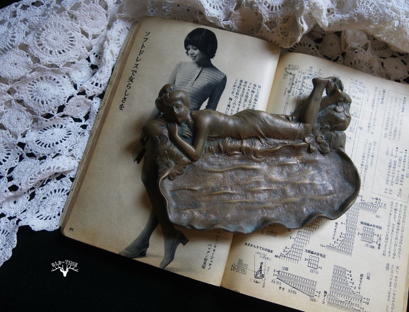 【老時光 OLD-TIME】早期裸女銅盤 - 擺飾/家飾品 - 其他材質 