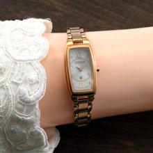 送料無料 ビンテージ RAYMOND WEIL Geneve Fidelio 4702 女性用