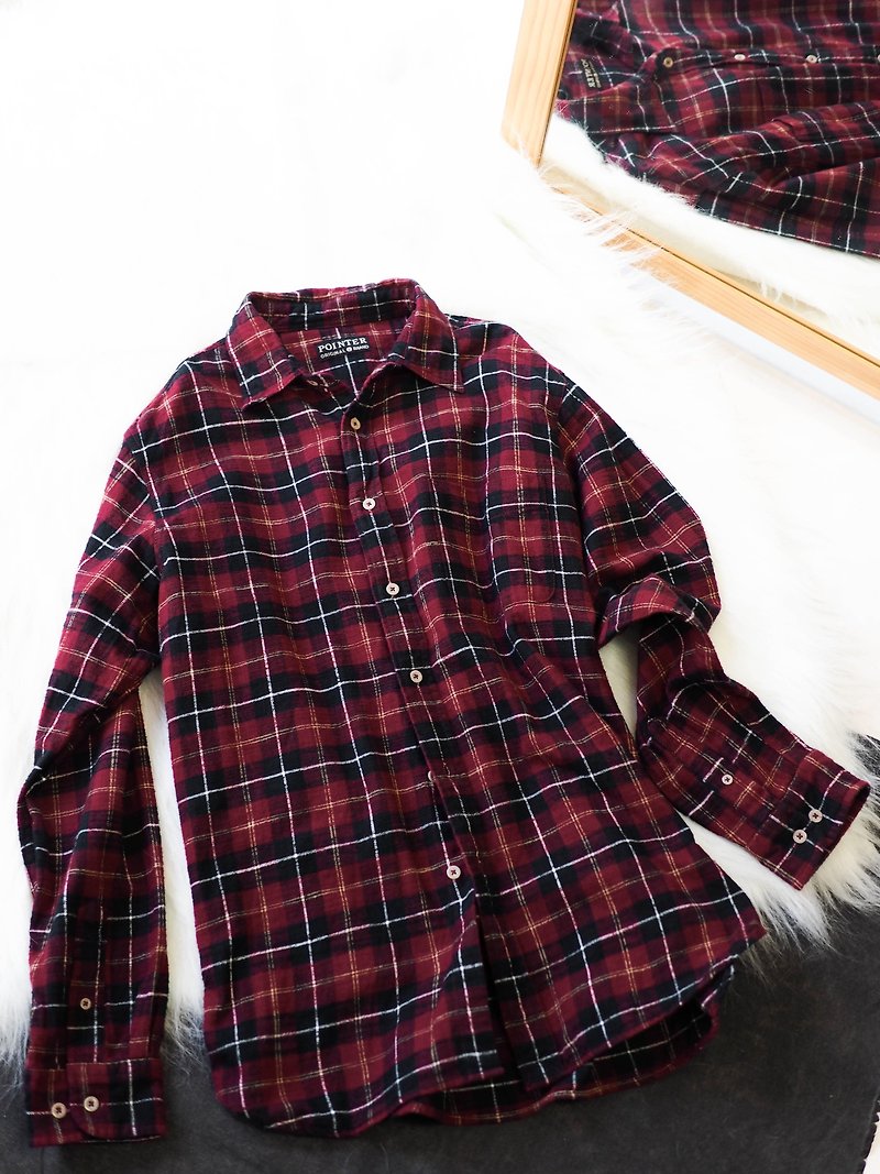 River Water Mountain - Kyoto 黯 格 涩 涩 涩 rock girl antique cotton shirt jacket coat - Women's Shirts - Cotton & Hemp Red