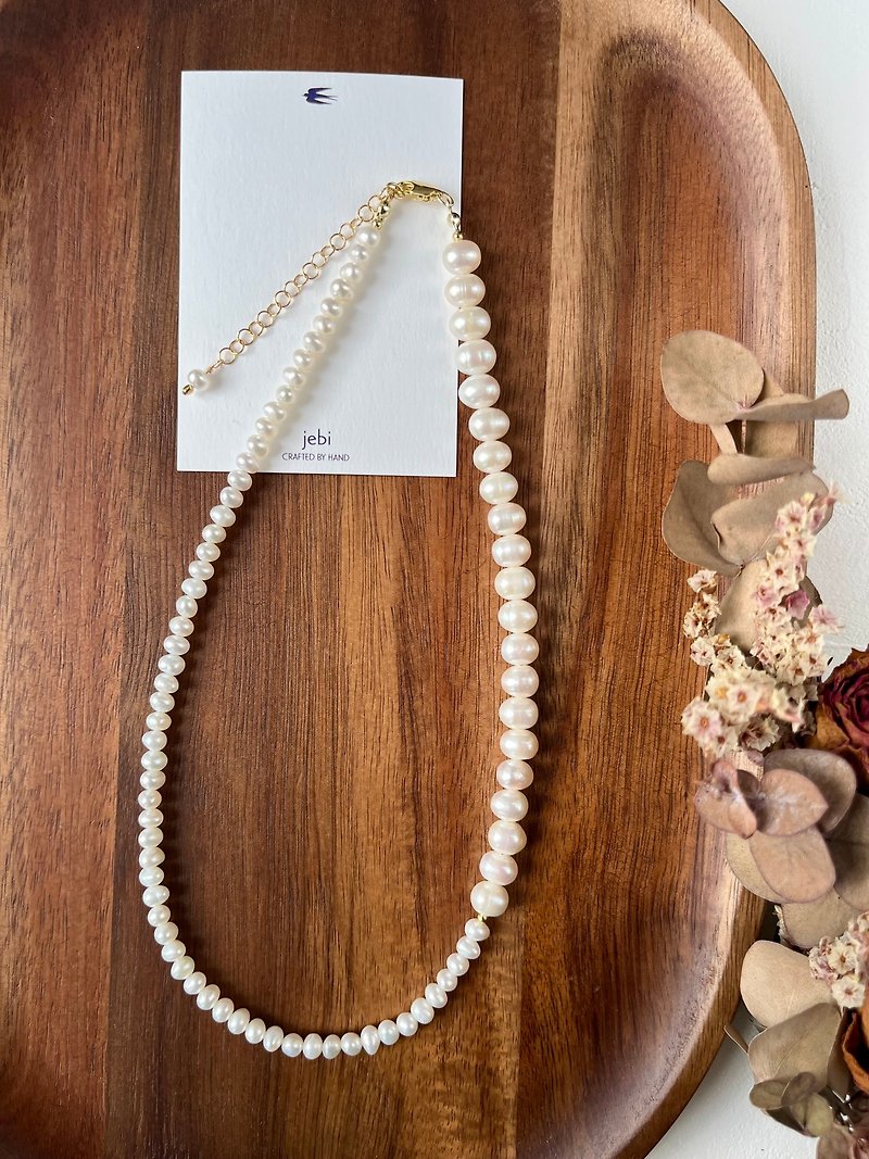 サイズミックス　淡水パールのネックレス - 項鍊 - 珍珠 白色