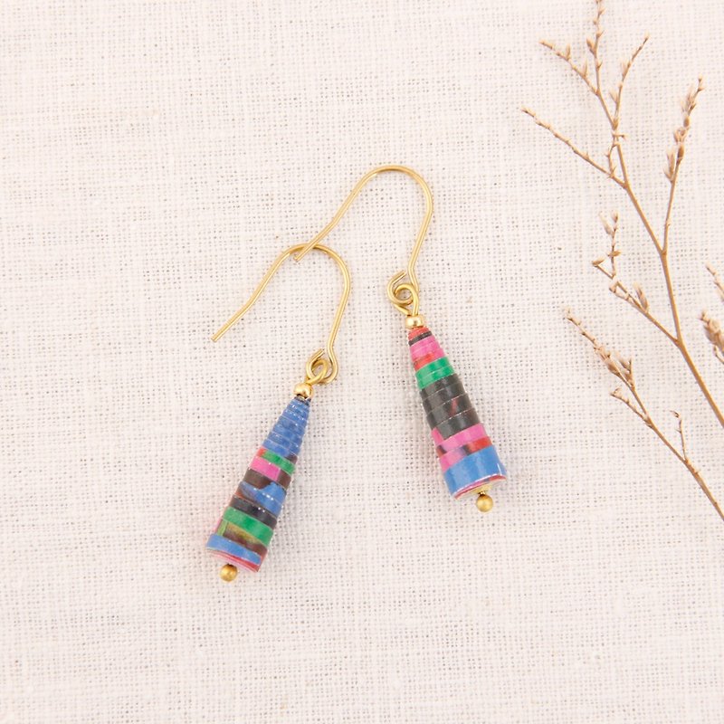 [small roll paper hand made / paper art / jewelry] bright color geometric pattern small awl earrings - Earrings & Clip-ons - Paper Multicolor
