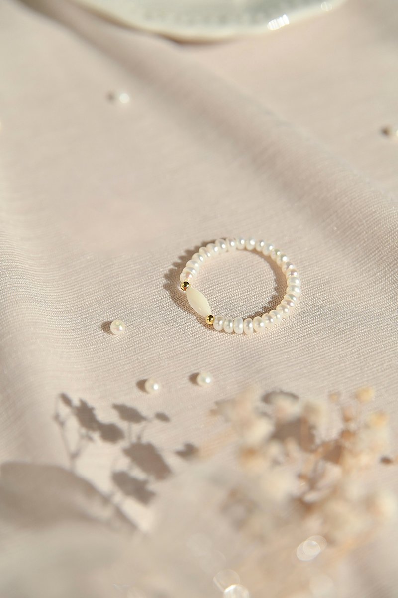 Natural Pearl Ring / Pearl Shell Beaded / JIEGEM Sister's Jewelry - General Rings - Pearl White