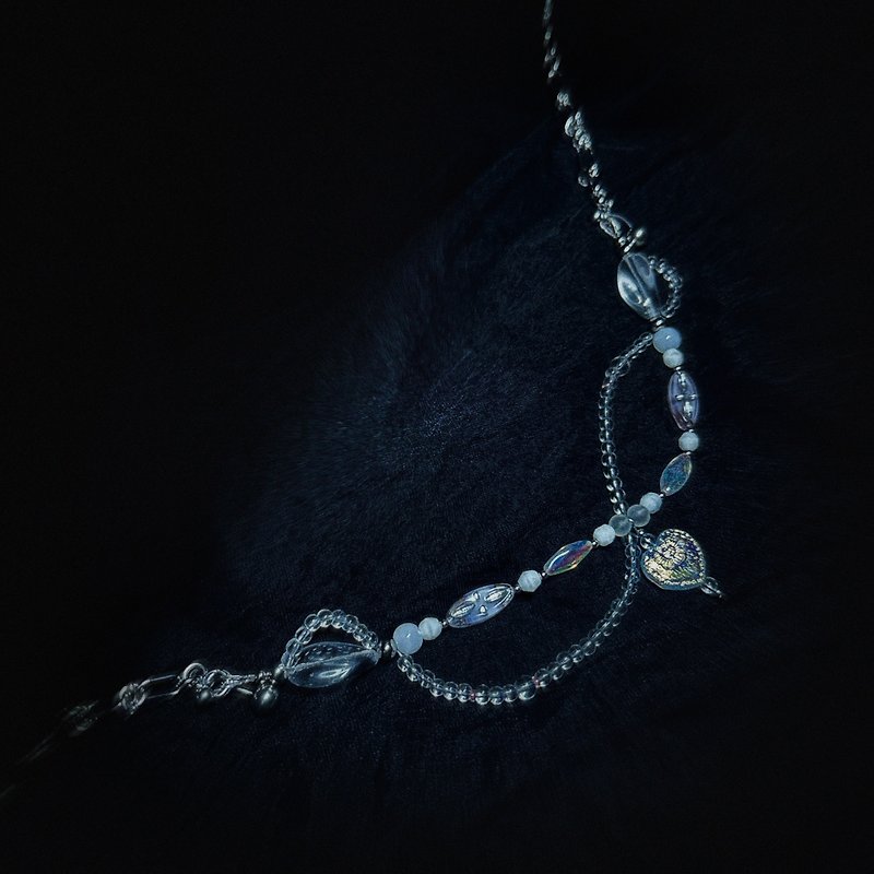 浮 — 項鍊 Floaty White Necklace - 項鍊 - 其他材質 白色