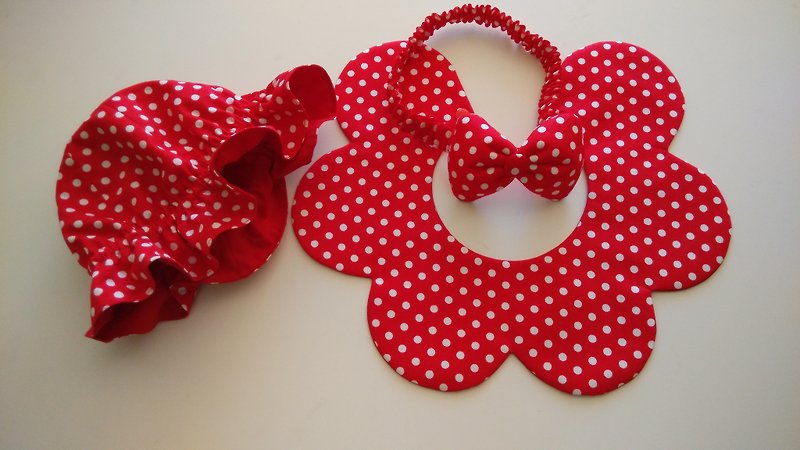 Red dot white dot moon gift flower bib + hair band + baby cap - Kids' Shoes - Other Materials Red