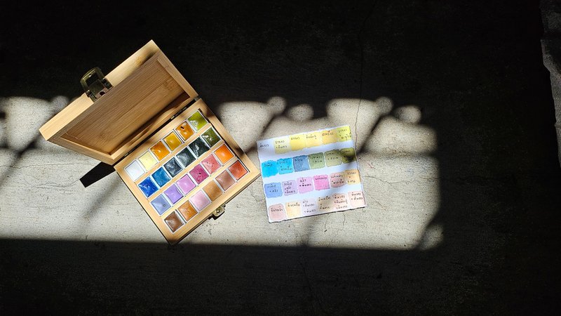 Natural handmade watercolor, portable set of 24 colors, bamboo box - Illustration, Painting & Calligraphy - Plants & Flowers 