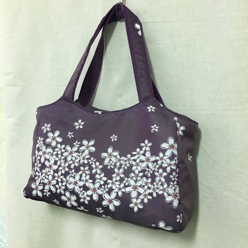 (Reprint) Tonghua tarpaulin series - romantic purple to see Tonghua - Messenger Bags & Sling Bags - Waterproof Material Purple