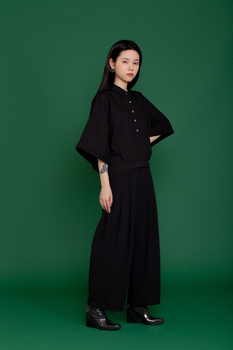 [All-match classic] Elegant black wide-sleeved shirt - เสื้อเชิ้ตผู้หญิง - ผ้าฝ้าย/ผ้าลินิน สีดำ