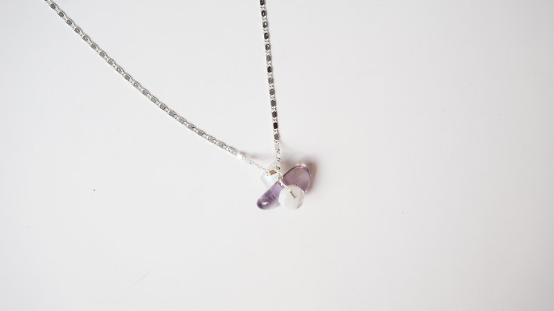 [Innocent] Hand-made X Natural Stone Necklace - Necklaces - Other Metals Pink