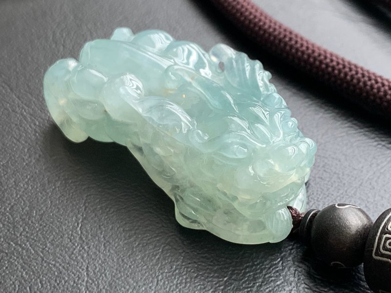 天然緬甸翡翠 冰種湖水綠招財貔貅項鍊 免費開光 老師傅手工精雕 - 項鍊 - 玉石 綠色