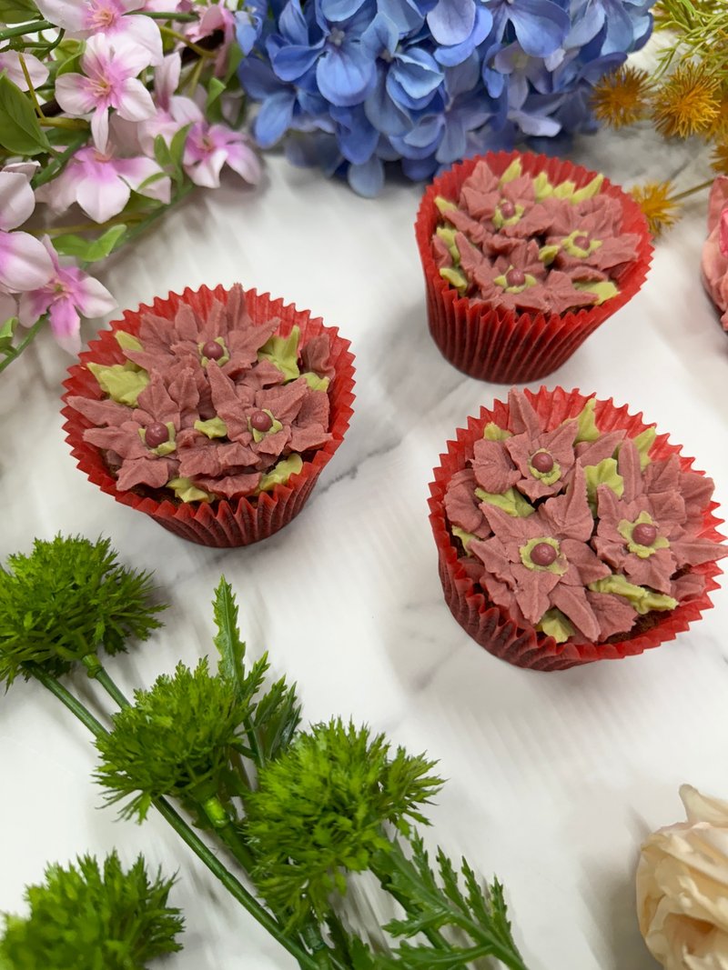 AY baker 聖誕葉造型 韓式裱花杯子蛋糕 cupcake - 蛋糕/甜點 - 新鮮食材 綠色