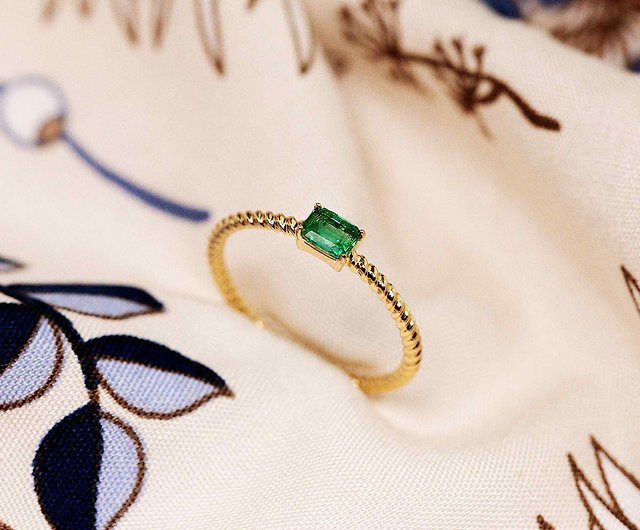 JoAnna Garcia's 4 Carat Emerald Cut Ring