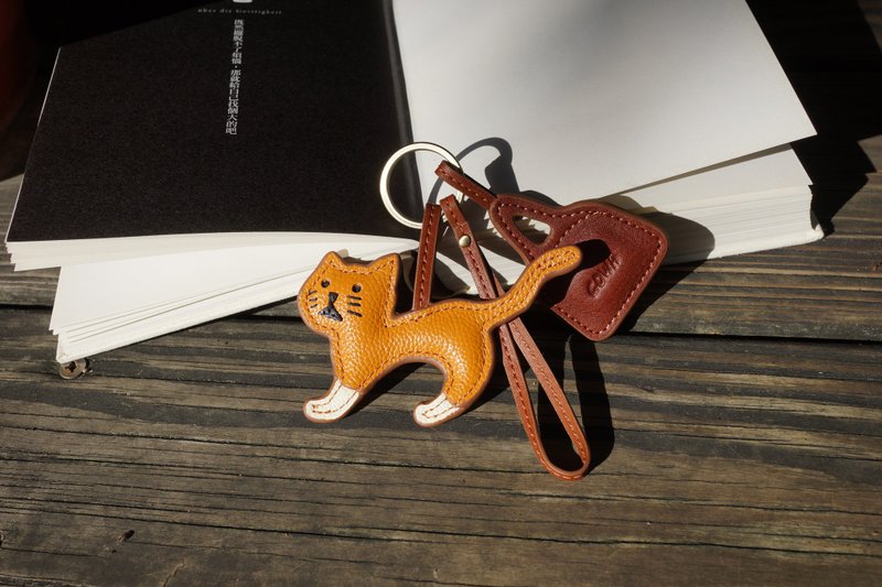 Key ring charm cat - Keychains - Genuine Leather Multicolor