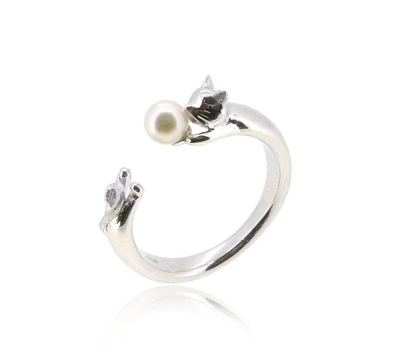 HK187~ CAT SHAPED SILVER RING WITH AKOYA PEARL - General Rings - Silver Silver