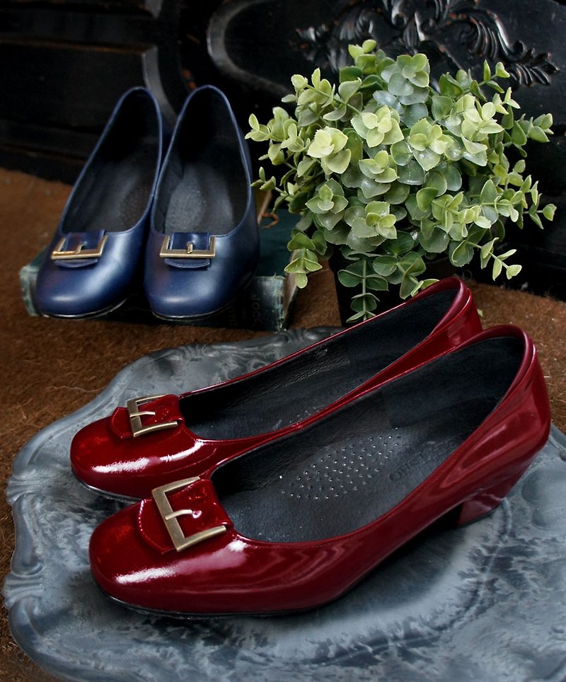 GT retro buckle square head heel - burgundy (spot) - รองเท้าลำลองผู้หญิง - หนังแท้ สีแดง