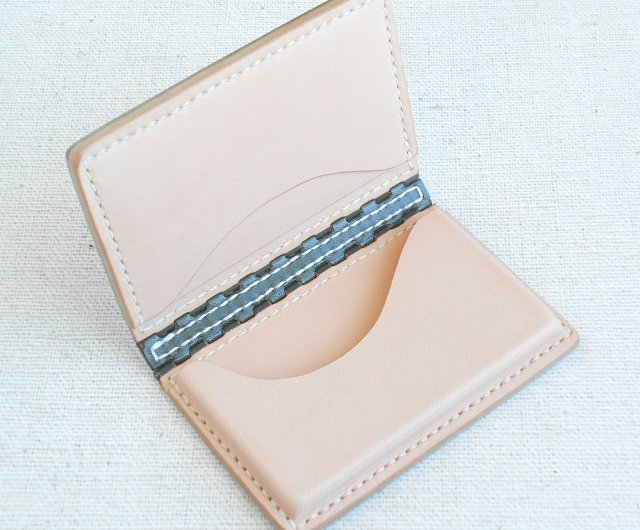 カードケース・名刺入れ [JILLSTUART]Stitch Embellished Cowhide Business Card Wallet JILLSTUART]STITCH EMBELLISHED COWHIDE BUSINESS CARD WALLET