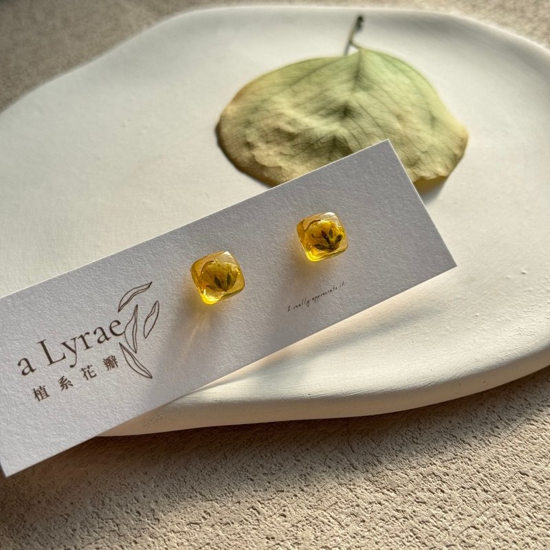 Hand-made 14k gold-plated simple earrings meet the golden sky of happiness - Earrings & Clip-ons - Other Materials Yellow