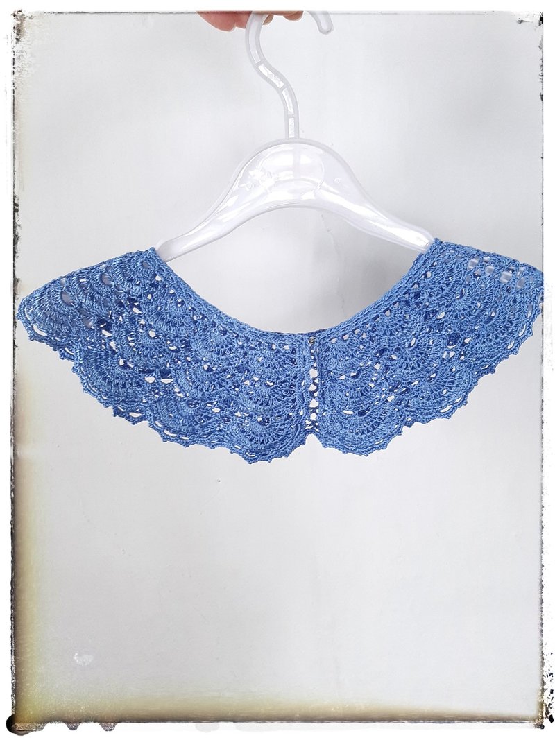 Openwork blue collar Wide lace statement detachable collar for ladies - 鎖骨鍊 - 絲．絹 藍色