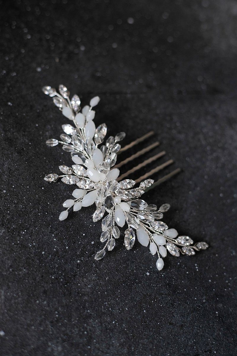 Shiny crystal bridal jewelry, Wedding white hair comb, Cubiic zirconia jewel - Hair Accessories - Glass White