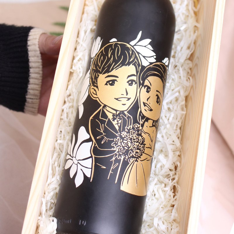 [Customized] Wedding, Birthday, Valentine's Day Gift | Bordeaux French Red Wine Portrait Engraving - แก้วไวน์ - แก้ว หลากหลายสี