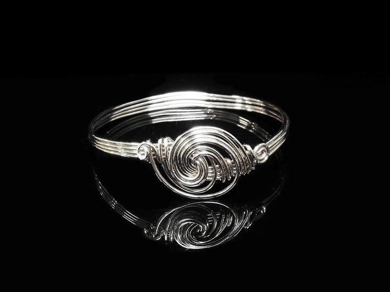 Winwing metal wire braided bracelet-[Yin and Yang] - สร้อยข้อมือ - โลหะ 