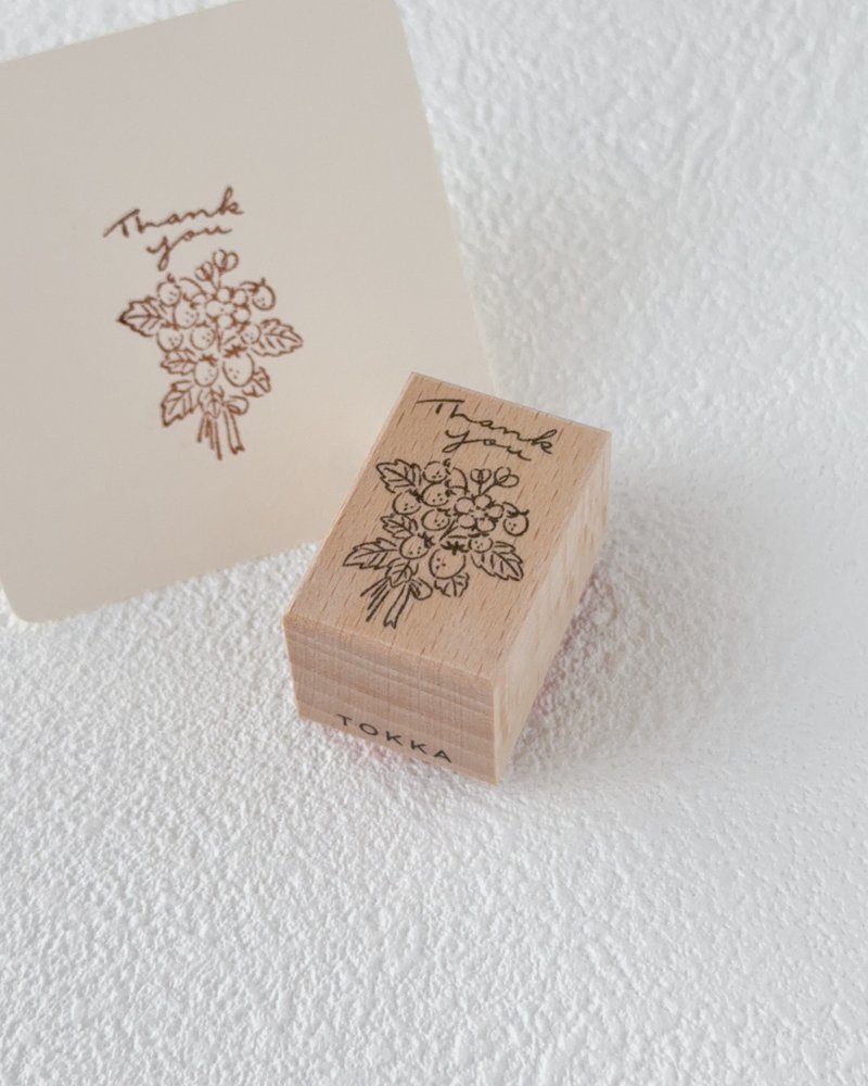 野いちごを束ねて | 2×3cmラバースタンプ　Thank youのメッセージ入り - 印章/印台 - 木頭 