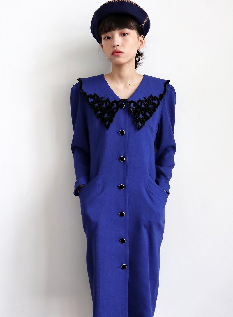 Pumpkin Vintage. Vintage carved collar row buckle thick material dress - One Piece Dresses - Wool Blue