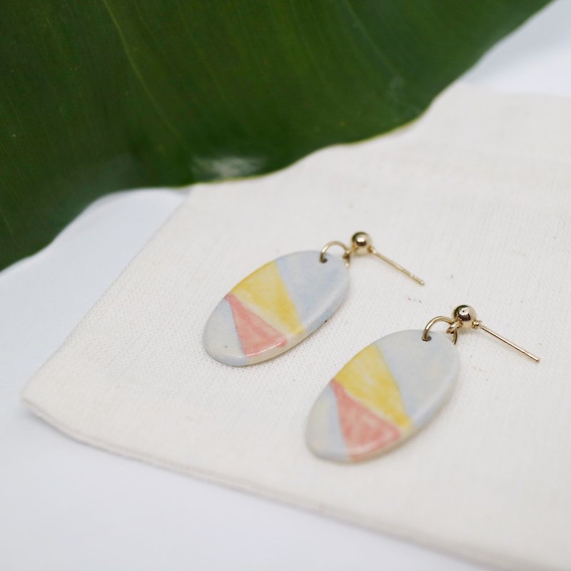 Oval earrings Triangle pattern - Earrings & Clip-ons - Pottery 