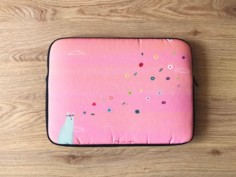 Flower | Laptop Sleeve - Tablet & Laptop Cases - Polyester Pink