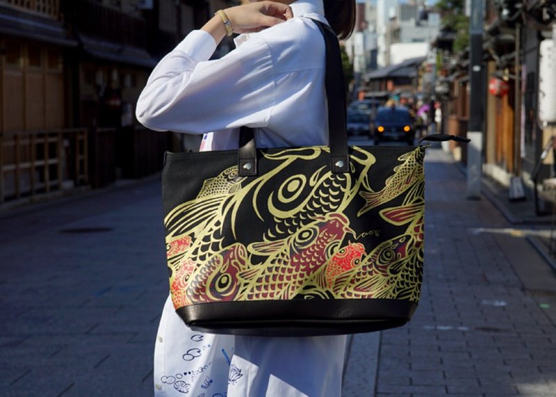 Collection Leather Zip Tote - Carp - 手提包/手提袋 - 其他材質 金色