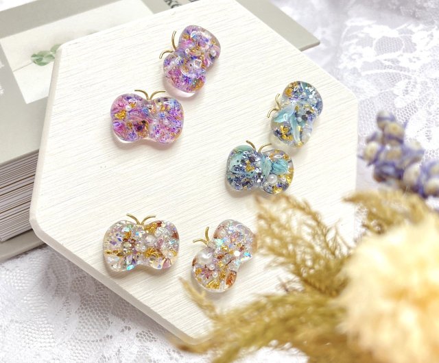 キラキラレジンピアスイヤリング+100円シェル ブルーパープル