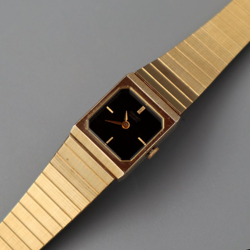 SEIKO Premium Quartz Antique Watch - Women's Watches - Other Materials 