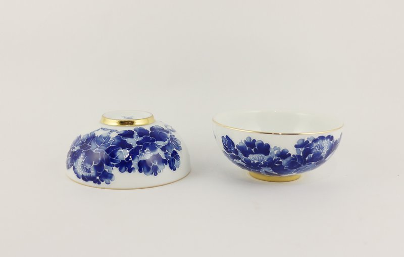 純手繪茶杯-牡丹對杯(中圓杯)-青花 - 茶壺/茶杯/茶具 - 瓷 藍色