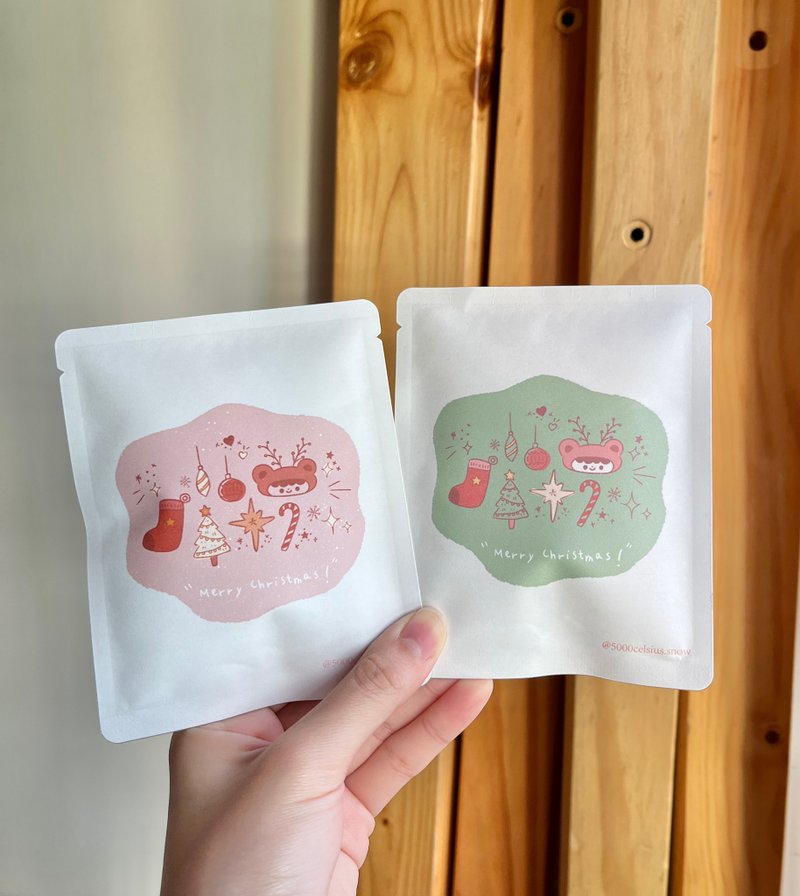 融雪日常 x Little Whale Coffee 插畫咖啡掛耳包 聖誕系列 - 咖啡/咖啡豆 - 新鮮食材 多色