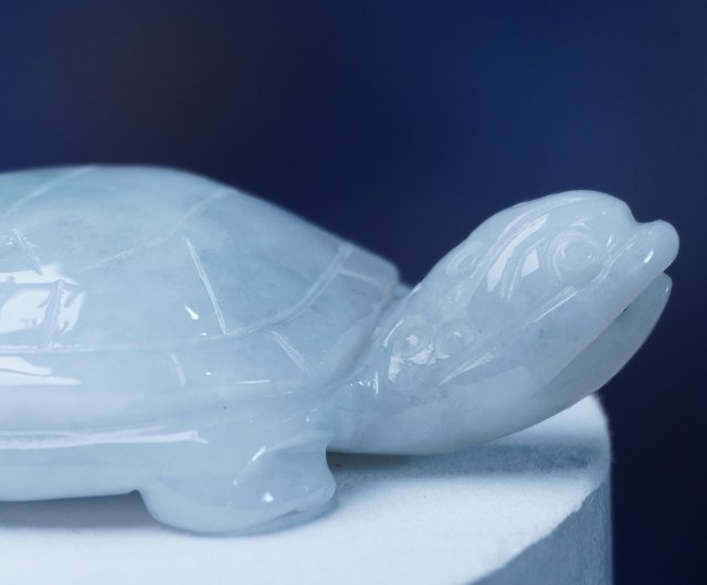 縁起と長寿】天然ビルマ翡翠亀の置物 | ギフト | - ショップ インルオ