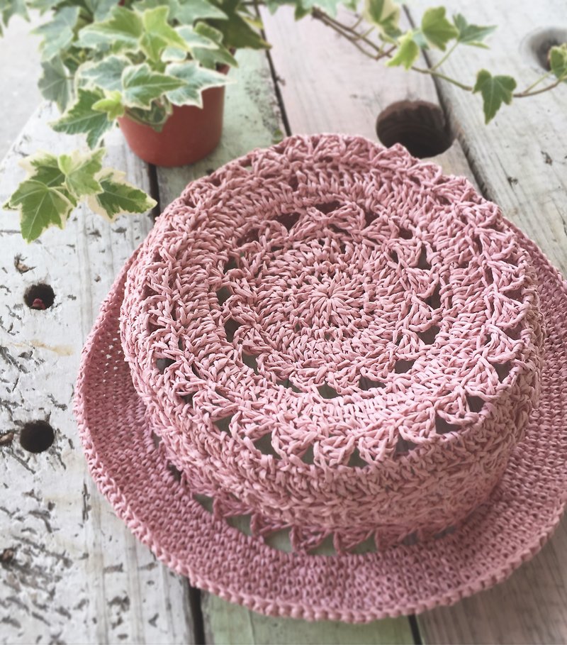 手工編織夏日縷空紙線帽紅豆牛奶粉色、自然原色兩色及兩種尺寸 - 帽子 - 紙 多色