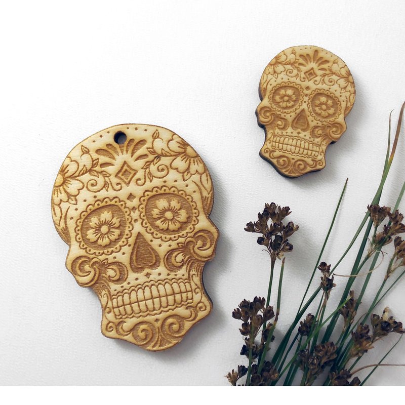 Set of 10 engraved sugar skull, Halloween decoration, Wood jewelry accessories - 其他 - 木頭 