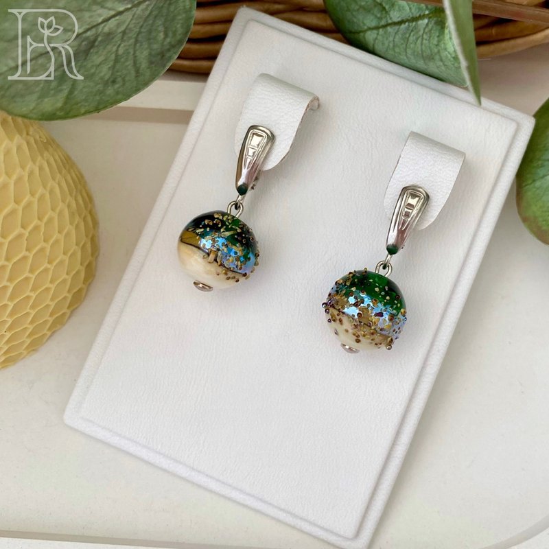 Dark 925 Silver Handmade Jewelry Gift / Sterling Silver Ball Dangle Earrings - 耳環/耳夾/耳骨夾 - 純銀 綠色