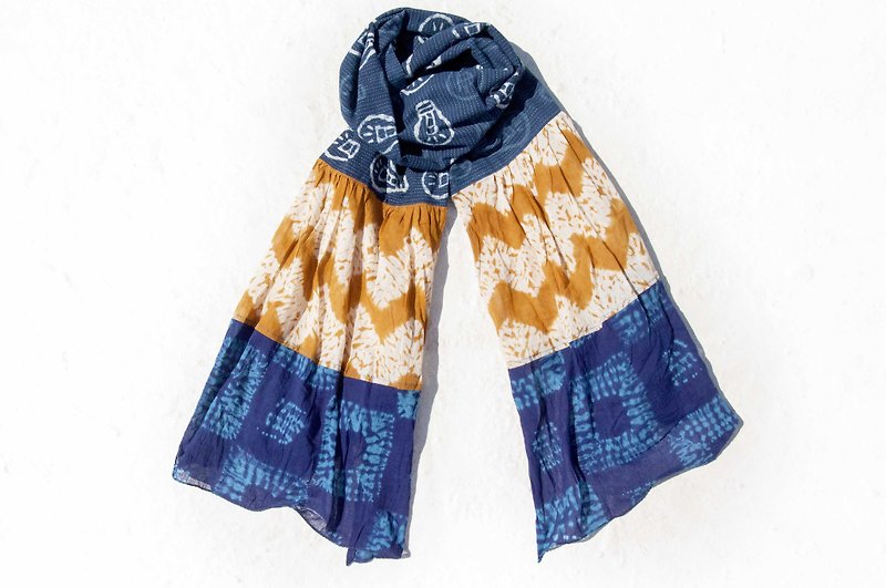 Indigo dyed silk scarf/batik embroidery silk scarf/plant dyed scarf/indigo gradient cotton silk scarf-blue world - ผ้าพันคอ - ผ้าฝ้าย/ผ้าลินิน หลากหลายสี
