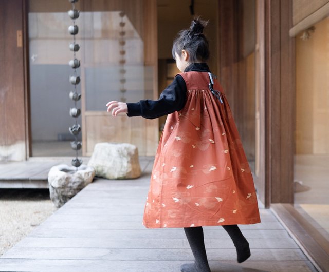 山と月 中国刺繍 伝統的な正月服 スクエアカラー 韓服スカート