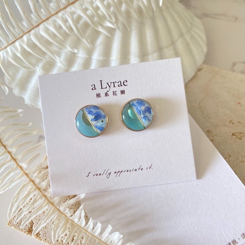 Ear needle earrings handmade 14k gold plated simple jewelry blue spring - ต่างหู - วัสดุอื่นๆ สีน้ำเงิน