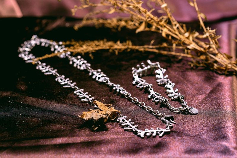 フィッシュボーンネックレス・ブレスレットセット - 西洋アンティークジュエリー - ネックレス - シルバー 